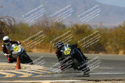 media/Apr-17-2022-CVMA (Sun) [[f474cfa795]]/Race 14 500 Supersport-350 Supersport (Holeshot)/